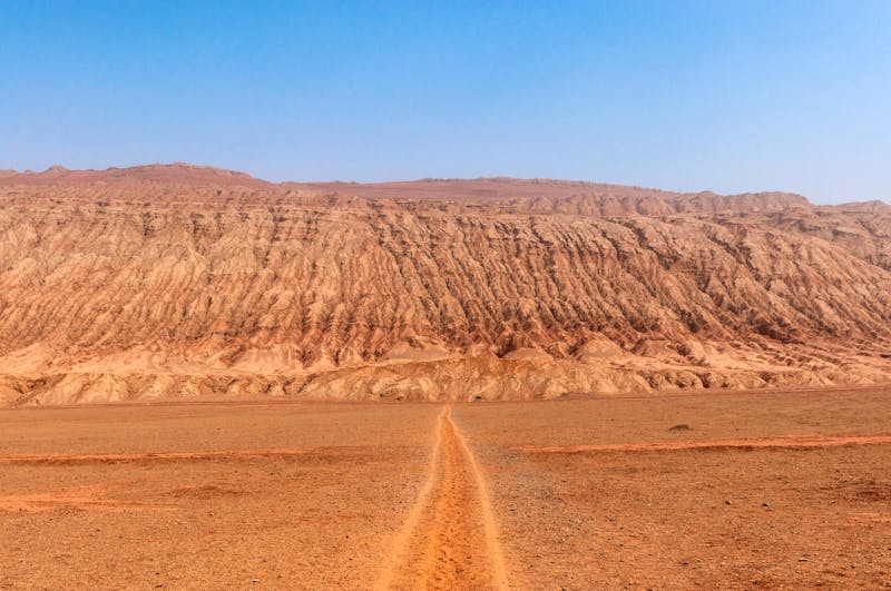 Flammenberg in Turpan Basin, Xinjiang, China - &copy;Tiago Lopes Fernandez / Peek Creative Collective - All Rights Reserved