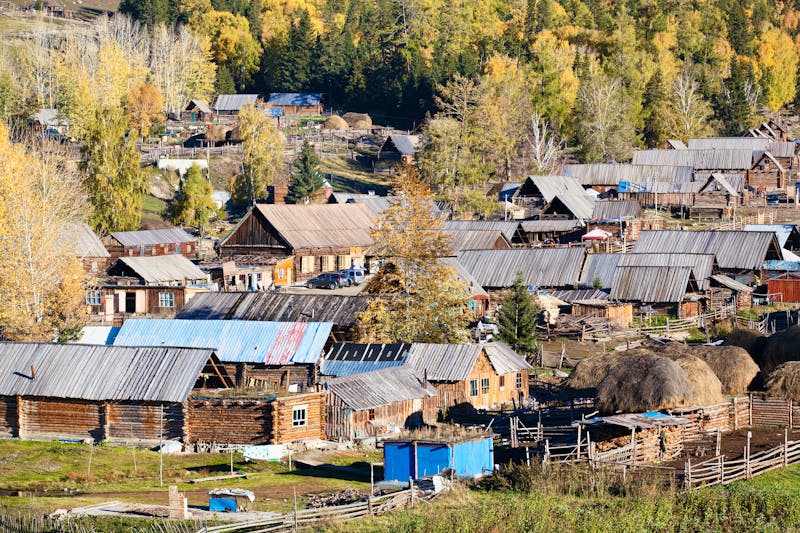 Dorf Baihaba in Xinjiang (China) - &copy;mamahoohooba - stock.adobe.com