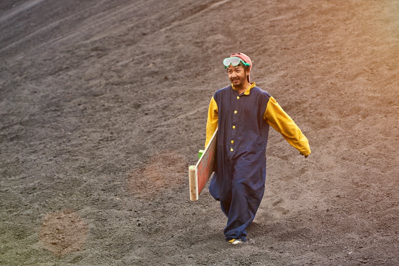 Sandboarding auf dem Cerro Negro in León (Nicaragua) - &copy;PixieMe - stock.adobe.com