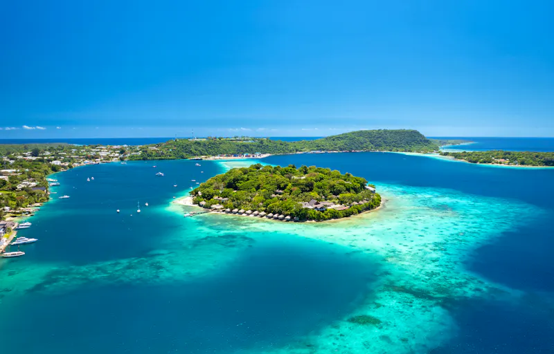 Hafen von Port Vila - Inselgruppe Vanuatu - &copy;Groovy Banana - stock.adobe.com