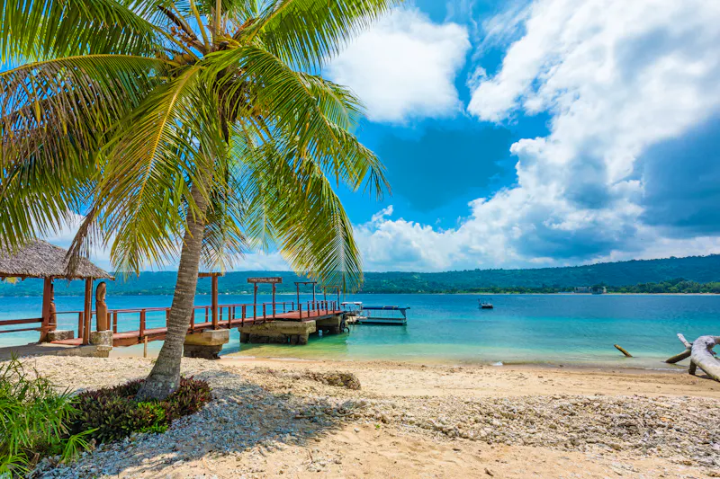 Küste bei Port Vila - Inselgruppe Vanuatu - &copy;Martin Valigursky - stock.adobe.com