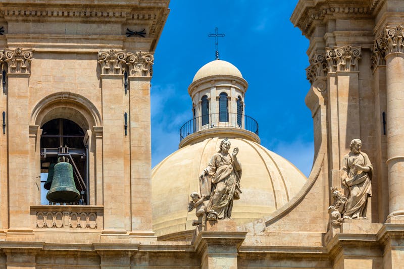 Glockenturm der Kathedrale in Noto - Sizilien - &copy;V. Korostyshevskiy - stock.adobe.com