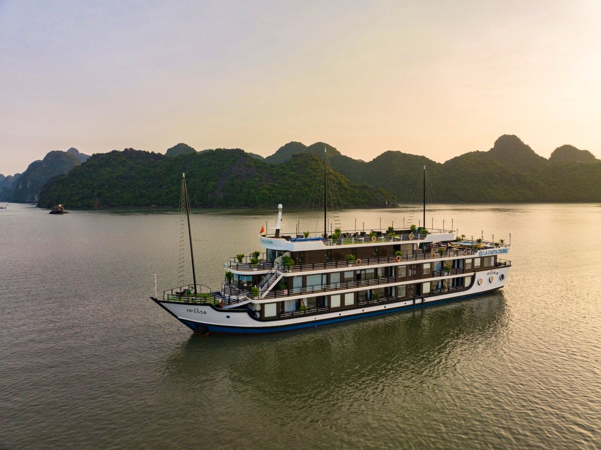  La Casta Cruise&nbsp;&ndash;&nbsp;&copy;&nbsp; La Casta Cruise