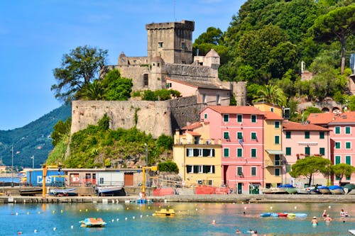 Burg von Lerici &ndash; &copy; Fabio Caironi - stock.adobe.com