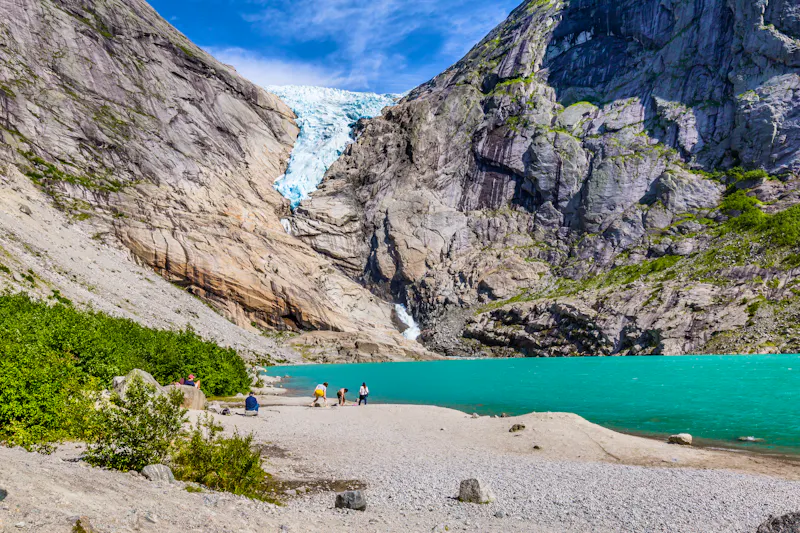 Briksdal Gletscher in Olden, Norwegen - &copy;HildaWeges hilda.weges@chello.nl