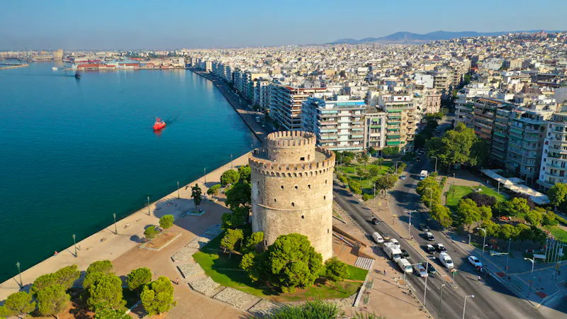 Weißer Turm in Thessaloniki  - &copy;aerial-drone - stock.adobe.com