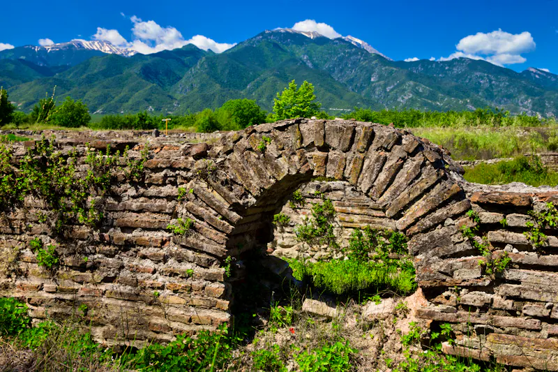 Ruinen der antiken Stadt Dion in Makedonien  - &copy;Pakhnyushchyy - stock.adobe.com