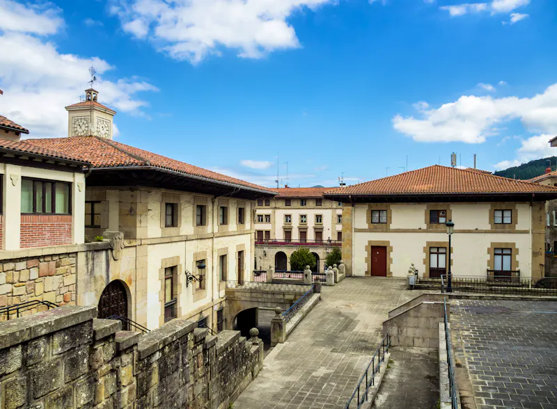 Gernika-Lumo - &copy;rudiernst - stock.adobe.com