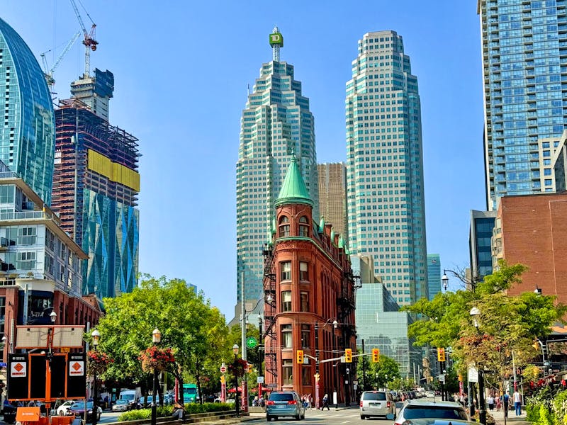Stadtrundfahrt Toronto - Gooderham Building - &copy;Andreas Wolfsteller - Eberhardt TRAVEL