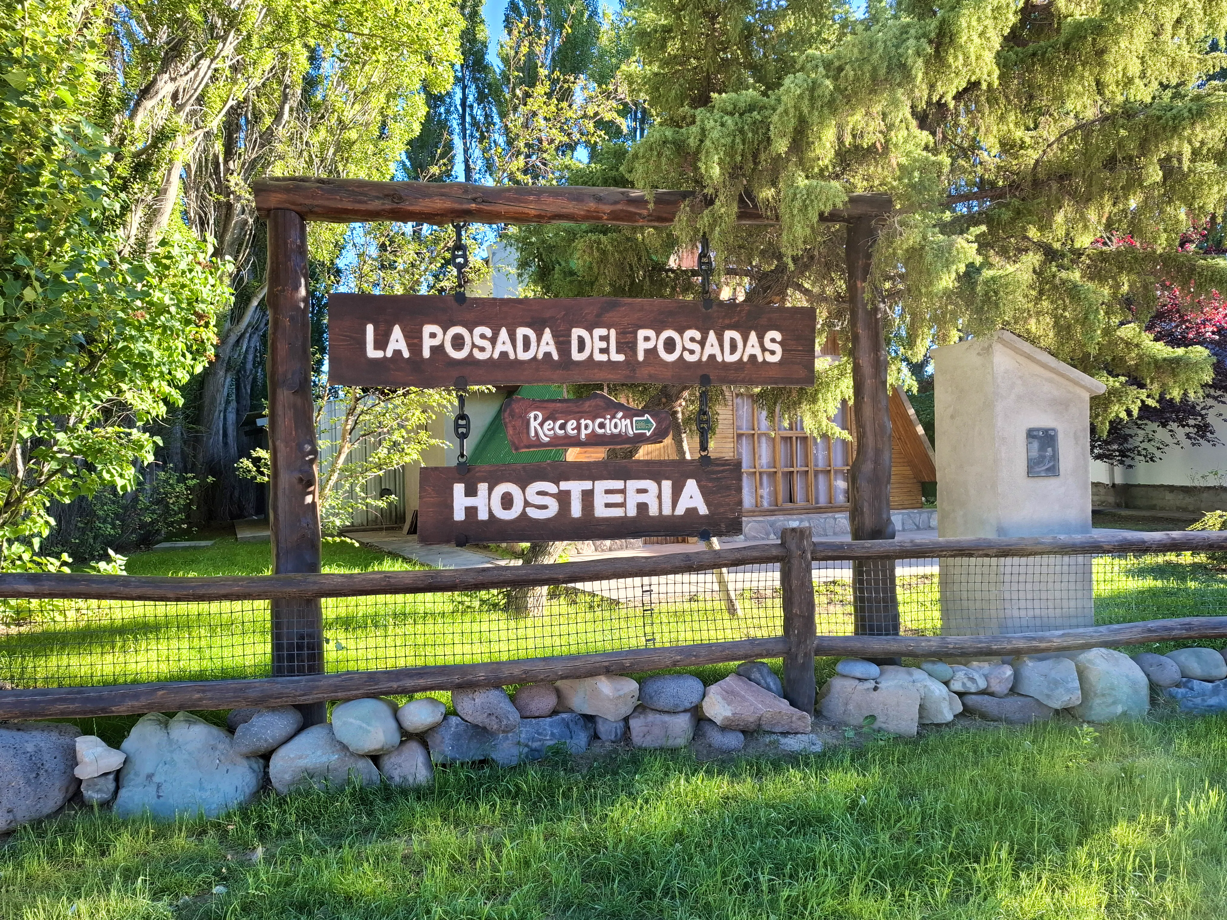 Hosteria Lago Posadas&nbsp;&ndash;&nbsp;&copy;&nbsp;Sylvia Sann