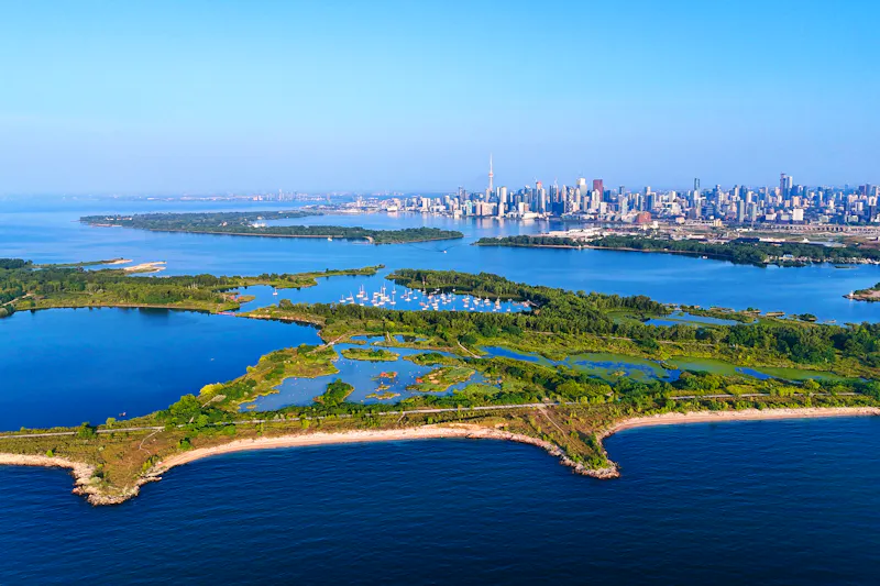 Toronto Islands im Ontario-See - &copy;Artem Onoprienko - stock.adobe.c