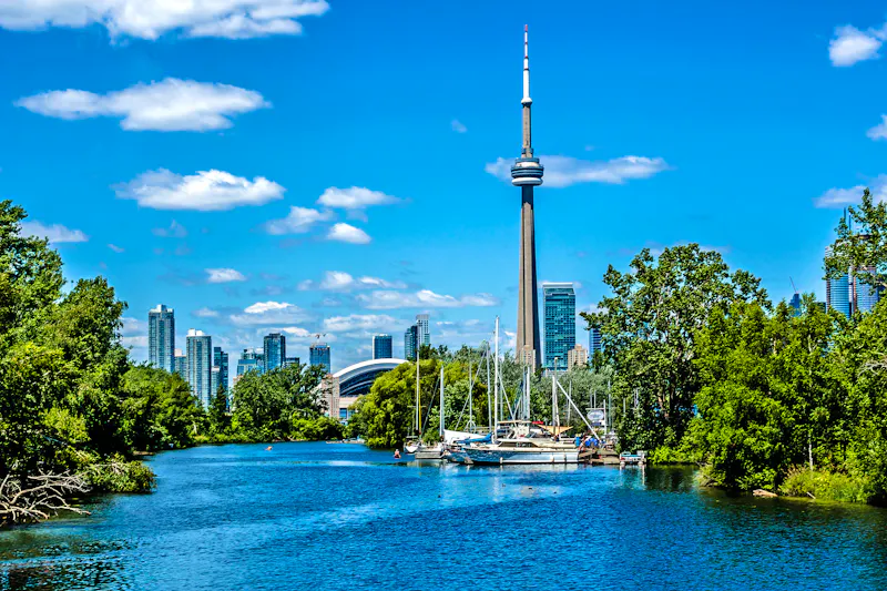 Blick von den Toronto Islands zur Stadt - &copy;dbrnjhrj - stock.adobe.com