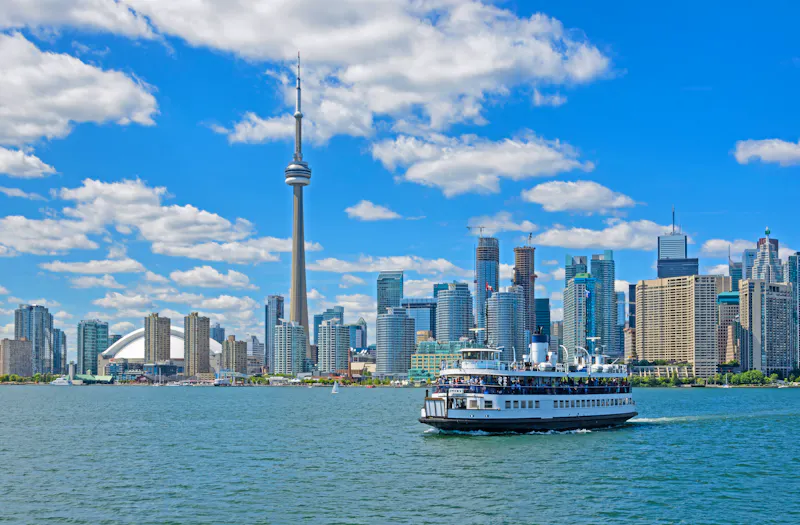 Fähre zu den Toronto Islands - &copy;alisonhancock - stock.adobe.com