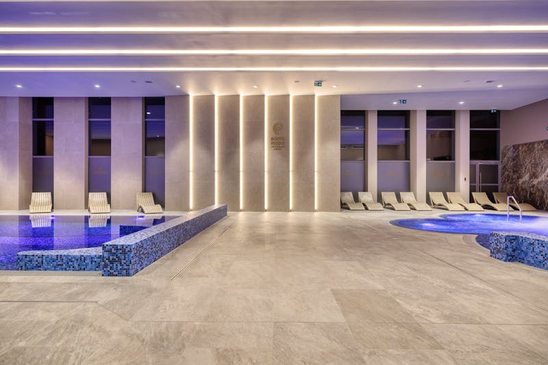 Schwimmbadbereich im Hotel Porta Mare Active & Spa Resort &ndash; &copy;IdeaSpa 