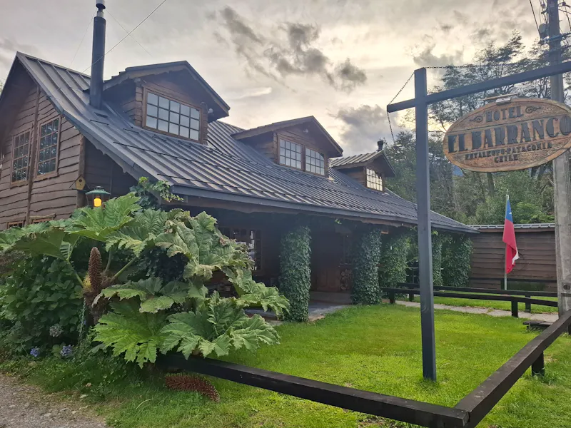Hotel El Barranco in Futaleufu - &copy;Sylvia Sann