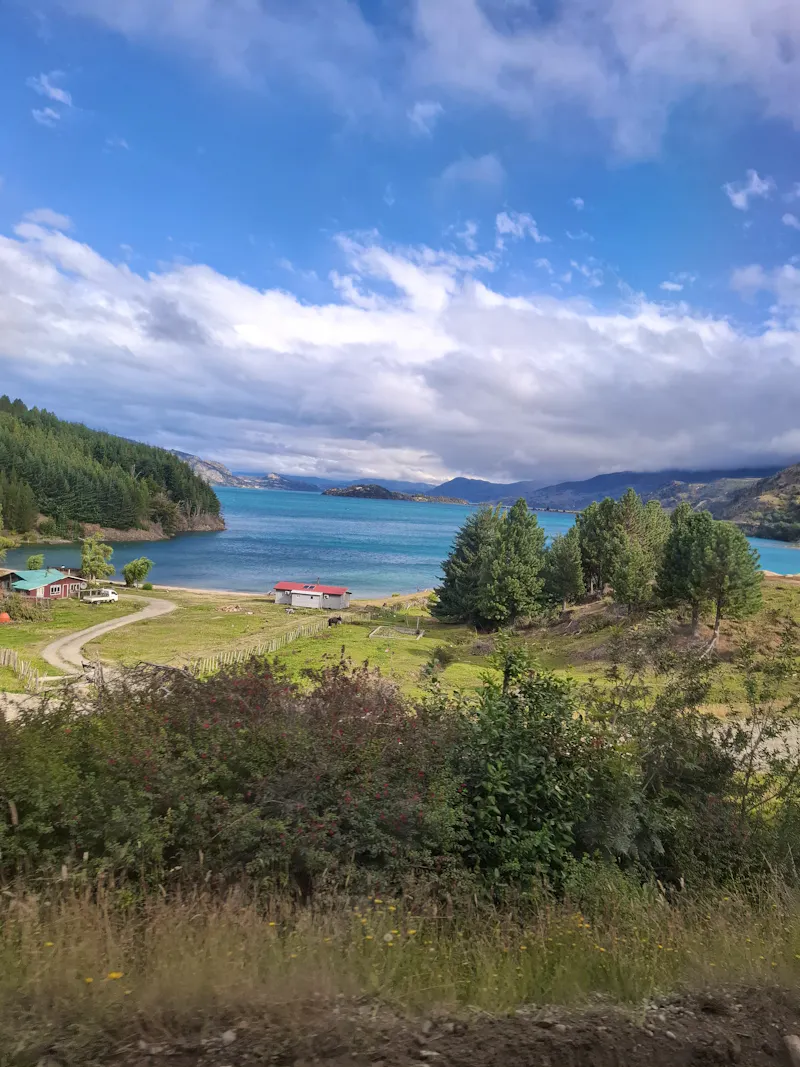 Lago General Carrera - &copy;Sylvia Sann