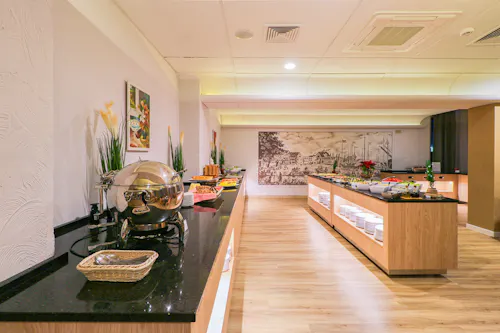 Restaurant mit Buffet im Hotel Afrodyta Spa &ndash; &copy; IdeaSpa Travel