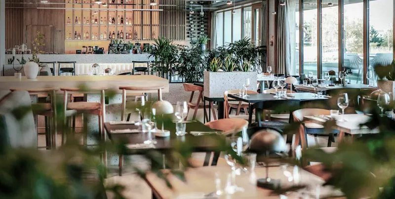 Restaurant im NICKEL Resort & Wellnest &ndash; &copy;IdeaSpa Travel