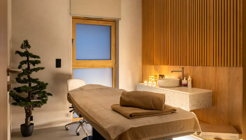 Massageraum im NICKEL Resort & Wellnest &ndash; &copy;IdeaSpa Travel