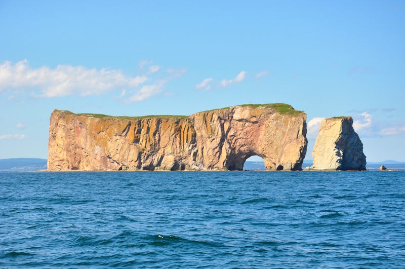 Felseninsel Perce Rock vor der Insel Bonaventure - Atlantik-Kanada - &copy;gmoulart - stock.adobe.com