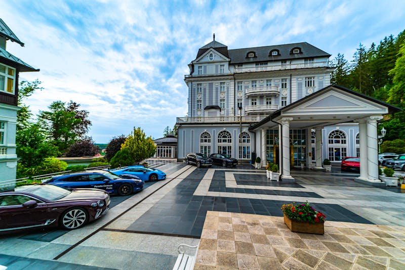 Marienbad - Hotel Esplanade Spa & Golf Resort - Aussenansicht &ndash; &copy;Hotel Esplanade Spa & Golf Resort Marienbad