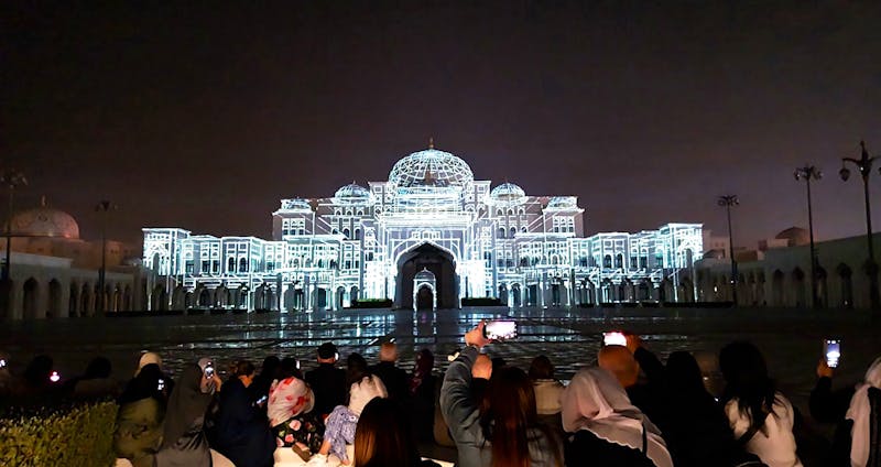 Show -Palace in Motion- am Präsidentenpalast Qasr al Watan, Abu Dhabi - &copy;Frank Nimschowski - Eberhardt TRAVEL