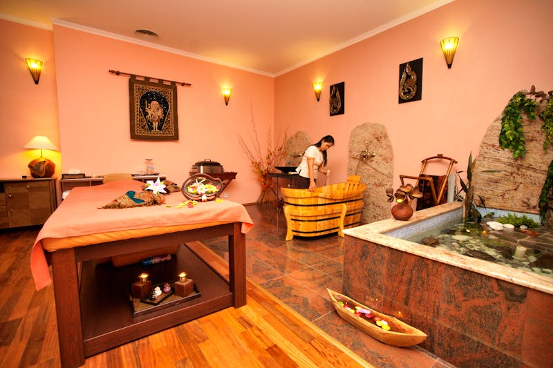 Marienbad - Hotel Esplanade Spa & Golf Resort - Thai Wellness Club &ndash; &copy;Hotel Esplanade Spa & Golf Resort Marienbad