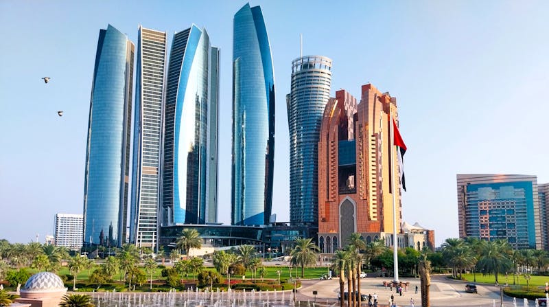 Blick vom Emirates Palace auf die Etihad Towers - &copy;Frank Nimschowski - Eberhardt TRAVEL