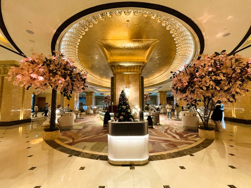 Abu Dhabi  Emirates Palace Hotel - &copy; Jacob Spangenberg - Eberhardt TRAVEL