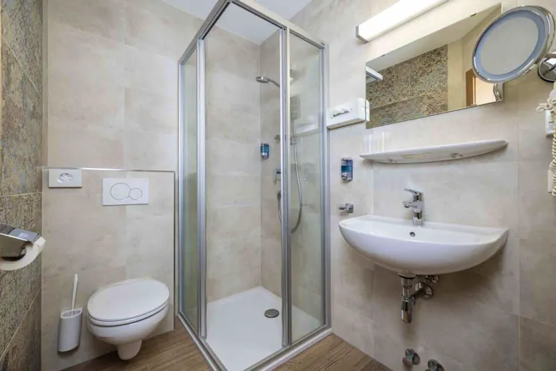 Pension Strolz Mayrhofen Badezimmer &ndash; &copy;Pension Strolz Mayrhofen