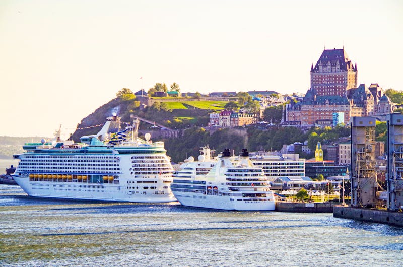 Kreuzfahrtschiffe im Hafen von Quebec City - &copy;Tamme Wichmann - stock.adobe.com