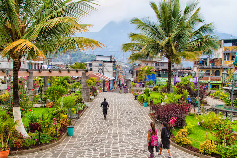 Die Stadt San Pedro La Laguna am Atitlán-See - &copy;Milosz Maslanka - stock.adobe.com