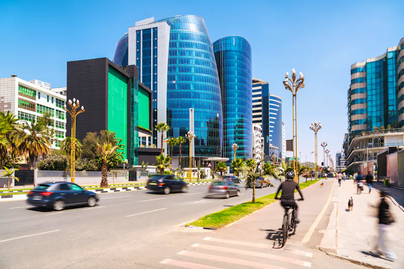 Unterwegs im modernen Addis Abeba - &copy;Agnieszka Gaul - stock.adobe.com