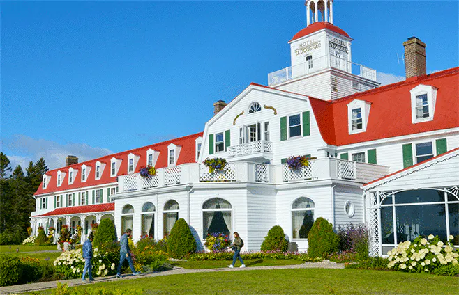 Hôtel Tadoussac in Tadoussac, Kanada - Hotel von außen &nbsp;&ndash;&nbsp;&copy;&nbsp;Hôtel Tadoussac