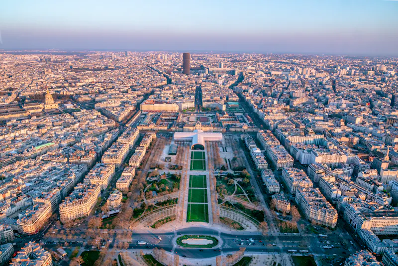 Blick vom Eiffelturm, Paris - &copy;Andrea - stock.adobe.com