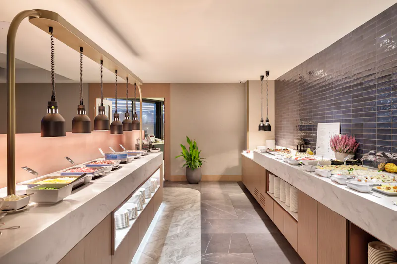 Buffet im Marine Hotel &ndash; &copy;Zdrojowa Gruppe