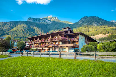 Urlaub in Österreich &ndash; Frühstückshotel Margret in Maurach