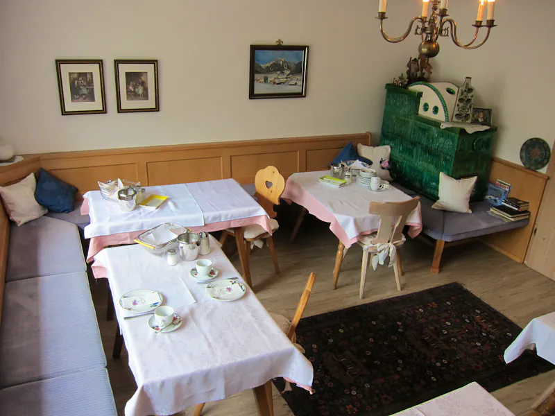 Gästehaus Valentina Mayrhofen - Frühstücksraum &ndash; &copy;Gästehaus Valentina Mayrhofen