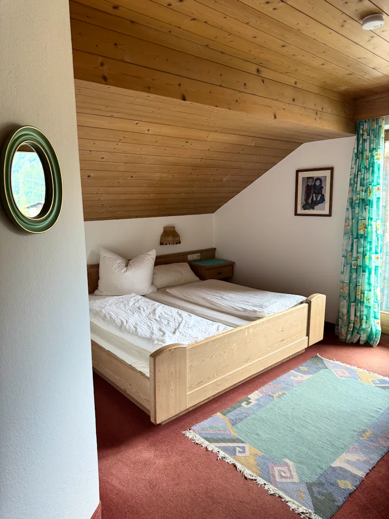 Gästehaus Valentina Mayrhofen - Zimmerbespiel &ndash; &copy;Gästehaus Valentina Mayrhofen