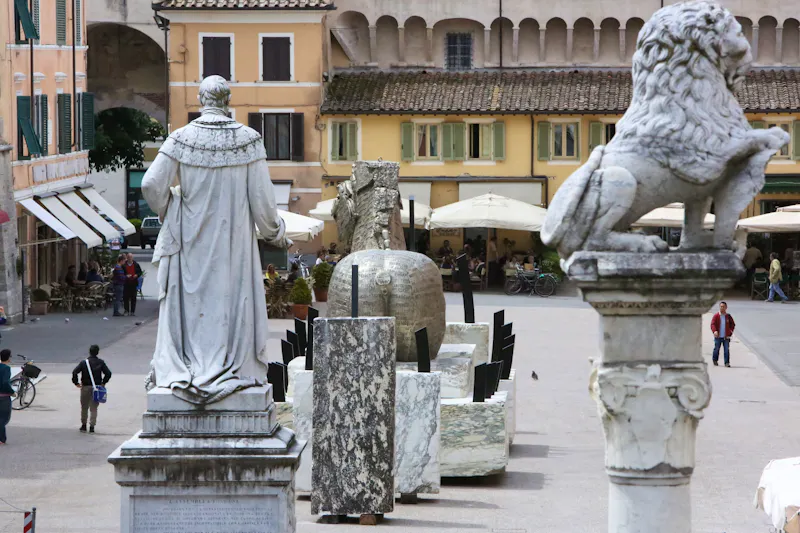 Pietrasanta, Versilia - &copy;Wolfgang Schauf 55040 Levigliani , Italia