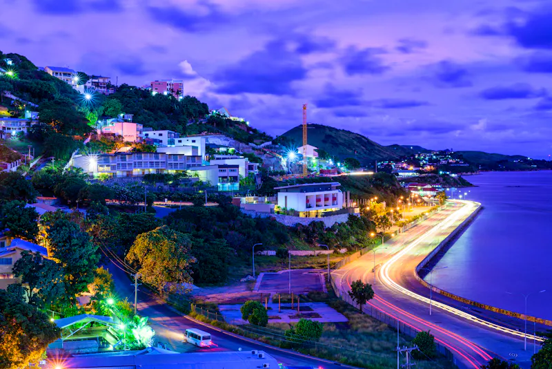 Ela Beach Road von Port Moresby in Papua-Neuguinea - &copy;Stephen - stock.adobe.com