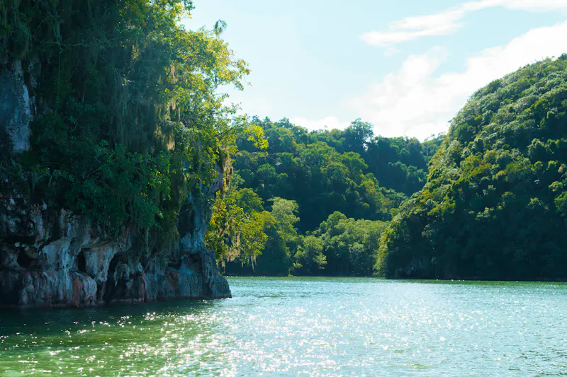 Nationalpark Los Haitises, Dominikanische Republik - &copy;Cosadedos  - stock.adobe.com