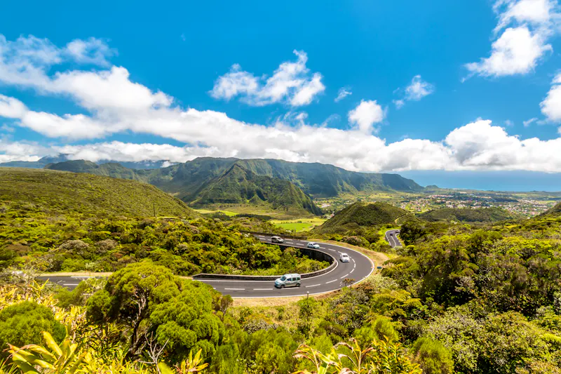 Straße auf der Insel La Réunion - &copy;jeanmi974 - stock.adobe.com