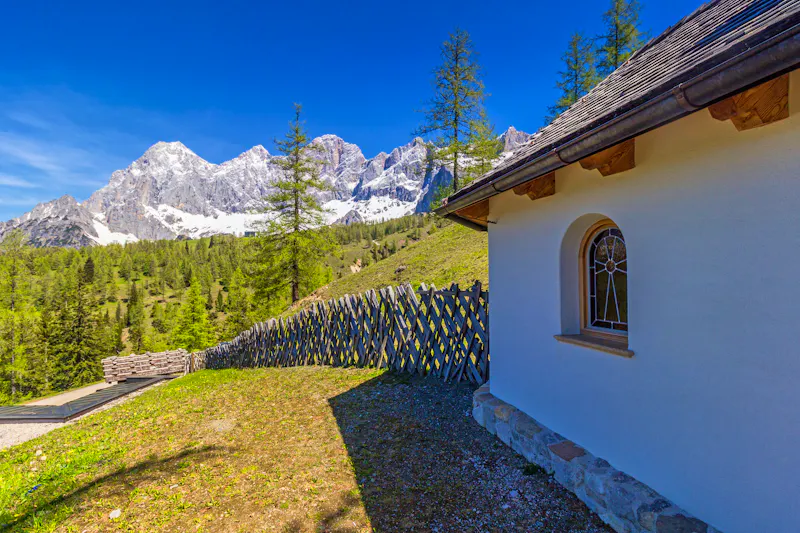 Kapelle am Dachstein - &copy;Lisa Payr - stock.adobe.com