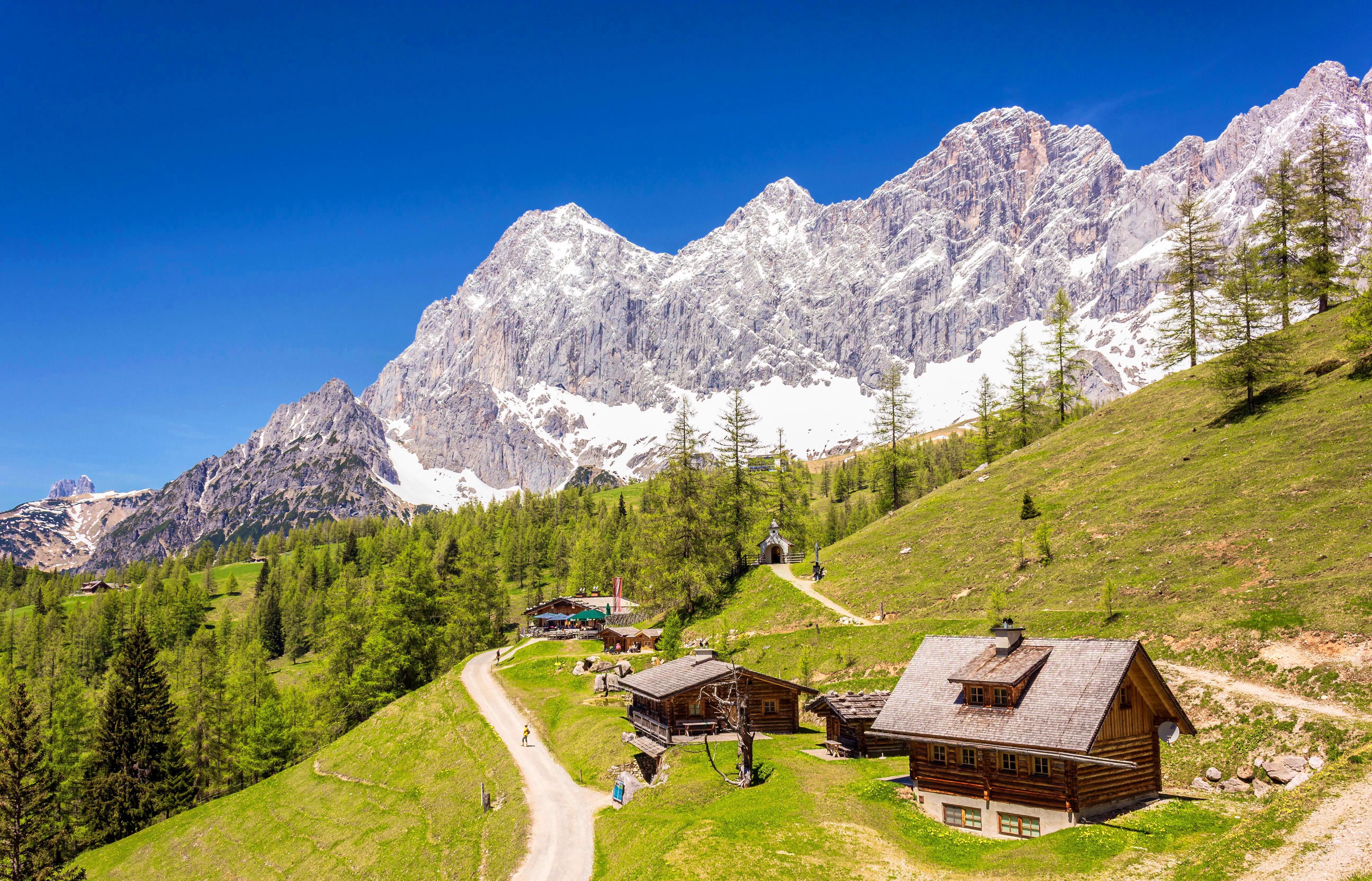 Brandalm und Dachstein &ndash; &copy; Lisa Payr - stock.adobe.com