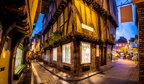 The Shambles im Winter, York &ndash; &copy; Alexey Fedorenko - stock.adobe.com
