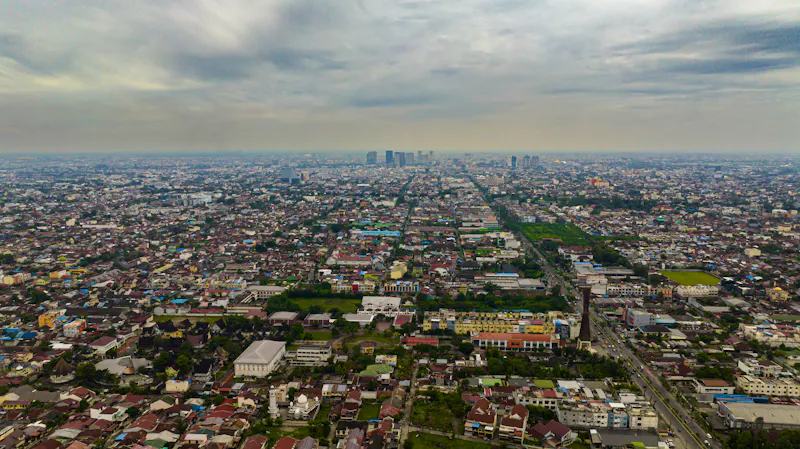 Medan in Sumatra, Indonesien  - &copy;Alex Traveler - stock.adobe.com
