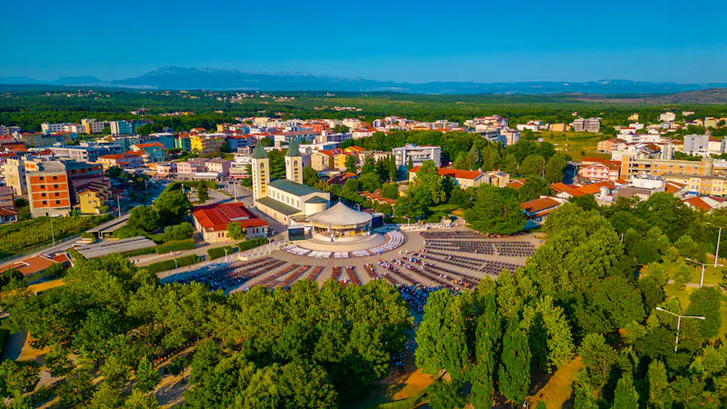Blick auf Medjugorje  - &copy;dudlajzov - stock.adobe.com