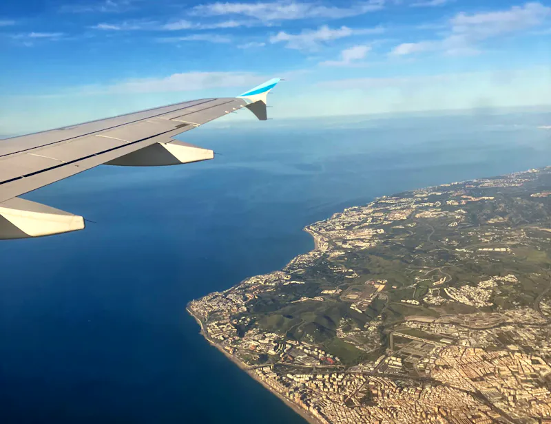 Flug über Malaga - &copy;Sabine C. Seifert - Eberhardt TRAVEL
