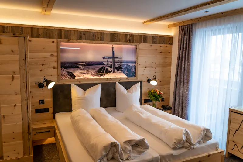 Huber Hochland in Maurach - Zimmerbespiel &ndash; &copy;Fabio Keck - Bergkult Productions